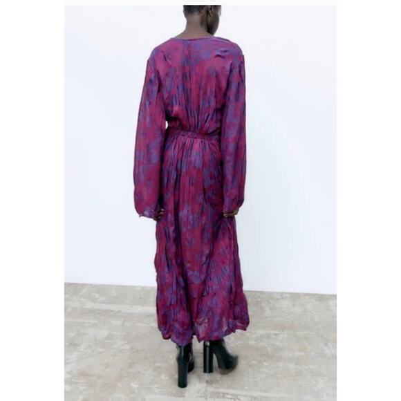 BLOGGER FAVE Jacquard Maxi Dress – ZARA Purple Wrinkle Effect Tie Waist – M - Picture 2 of 11